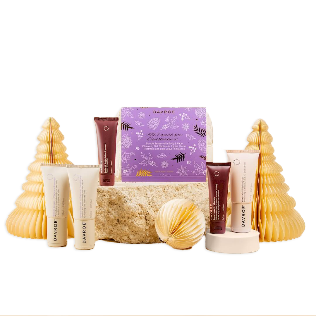 Davroe Blonde Holiday Travel Pack