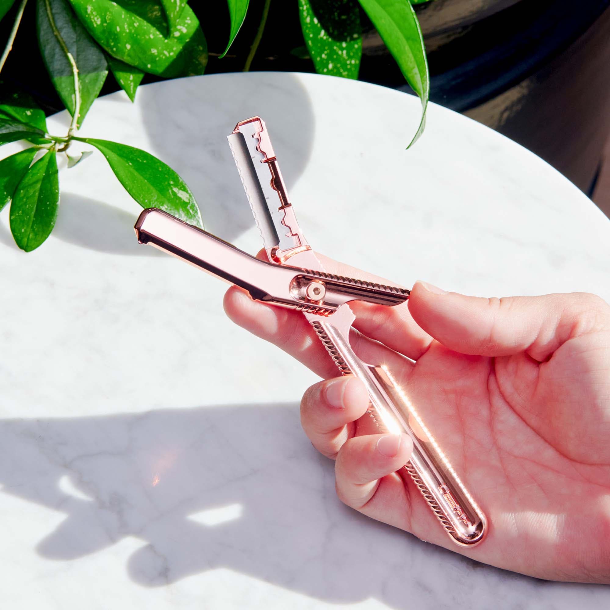 Leaf Shave Dermaplaner - Rose Gold