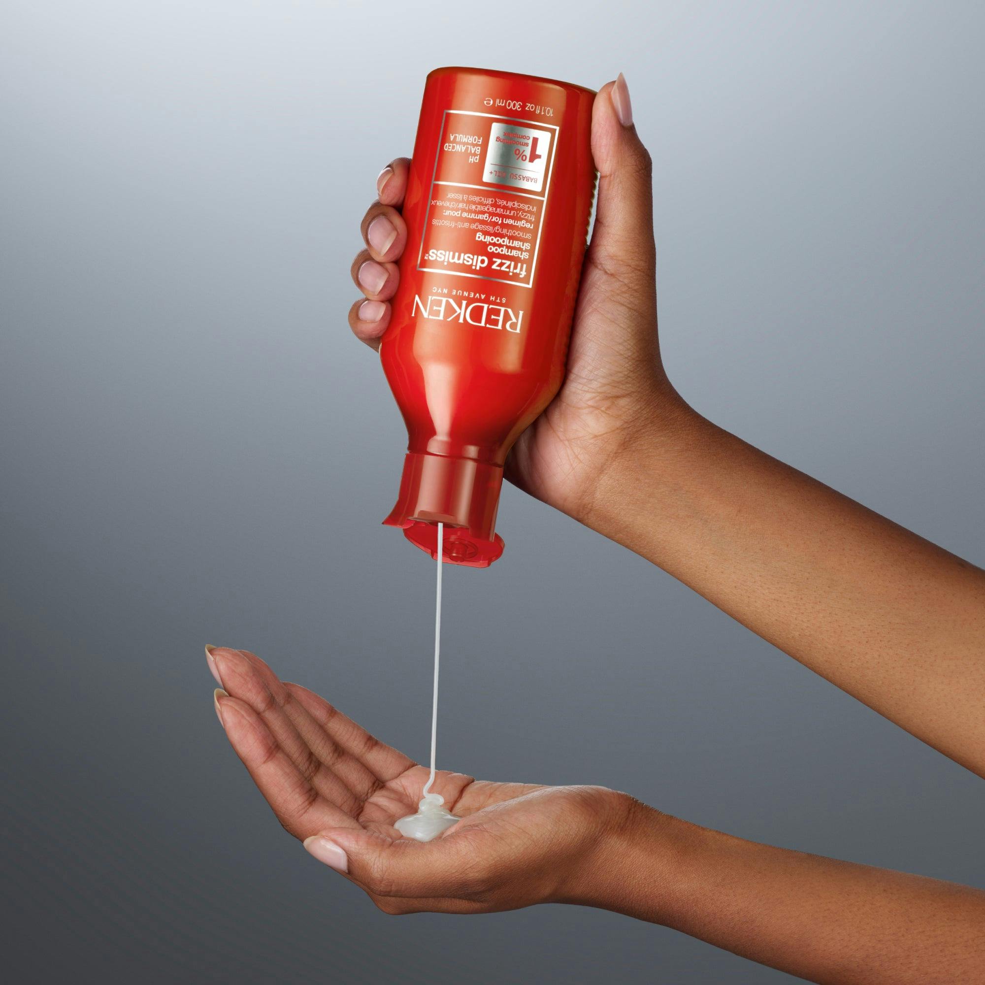 Redken Frizz Dismiss Shampoo and Conditioner 500ml Bundle
